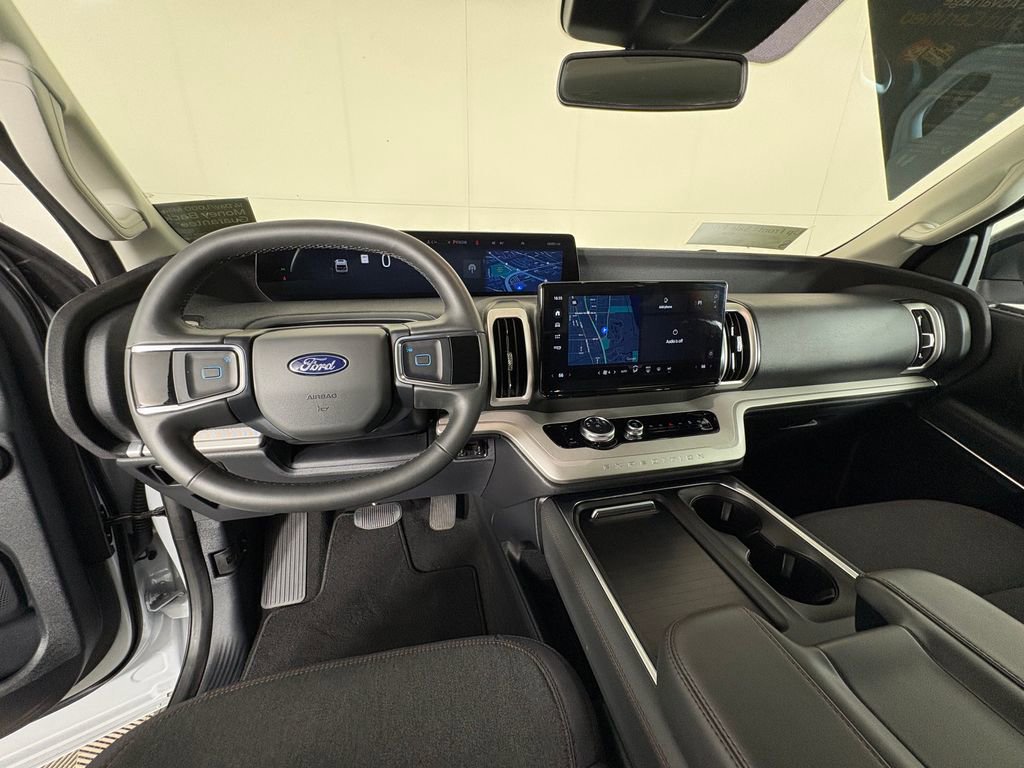 Certified 2025 Ford Expedition Max Active image 9