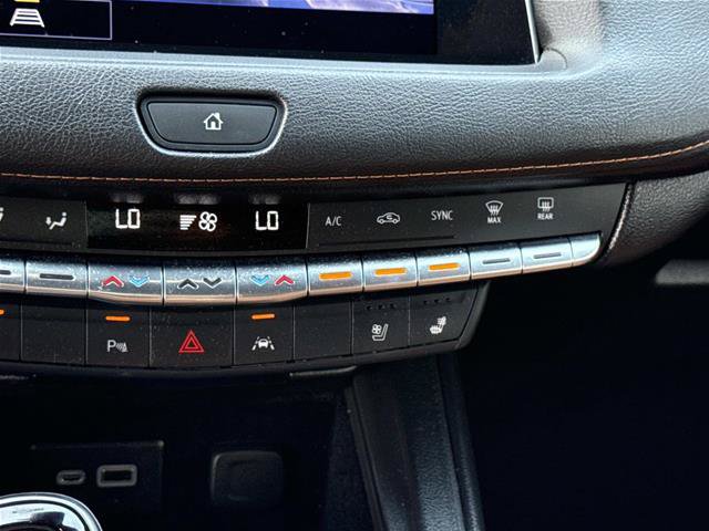 Used 2023 Cadillac XT4 Sport AWD/4WD image 27
