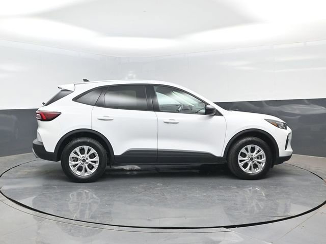 Certified 2025 Ford Escape Active AWD/4WD image 3