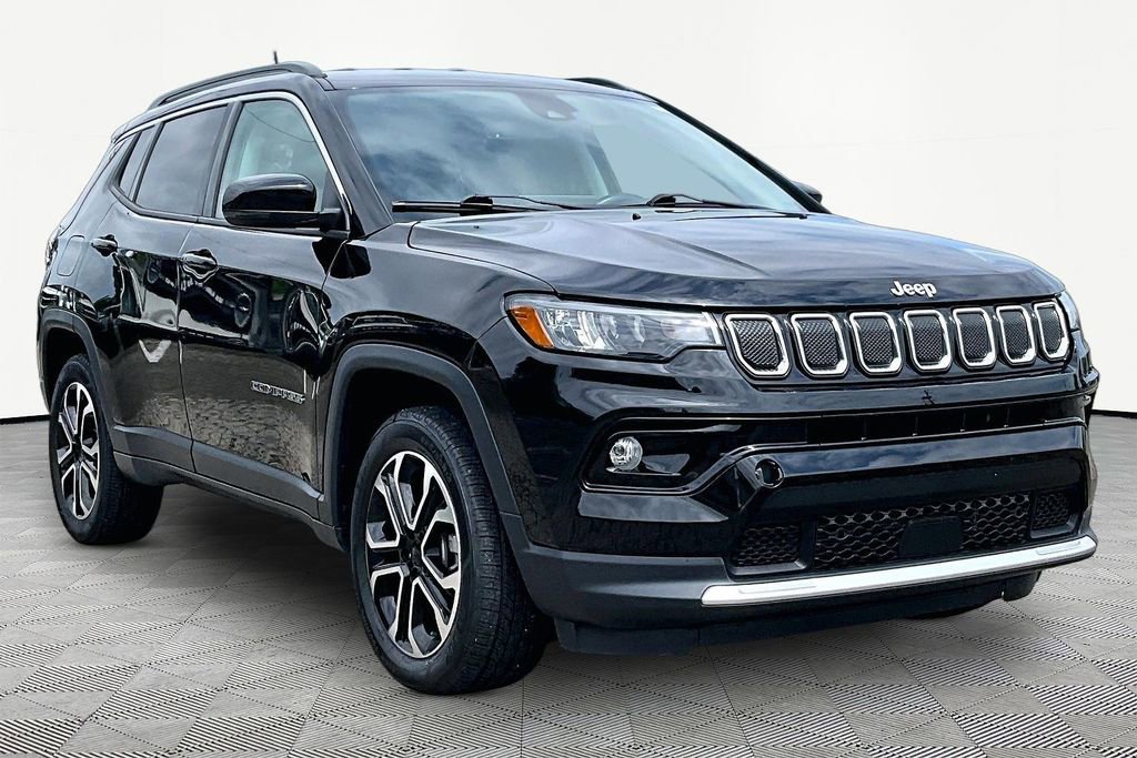 Used 2022 Jeep Compass Limited AWD/4WD image 12