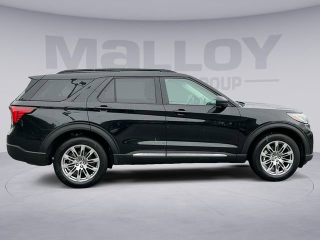 Certified 2025 Ford Explorer Active w/ Active Comfort Package AWD/4WD image 6