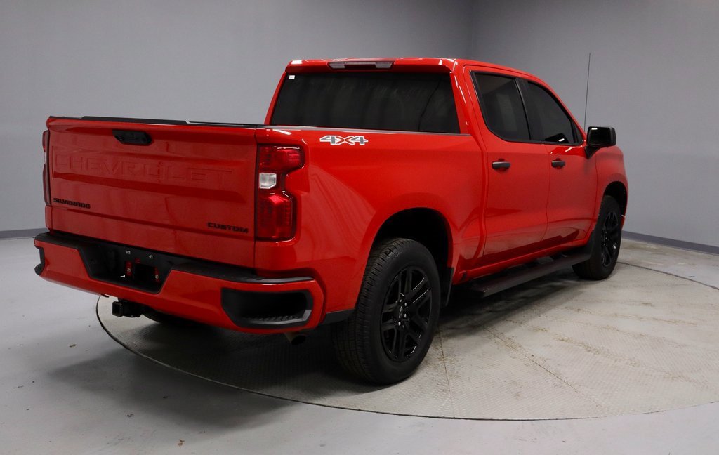 Used 2023 Chevrolet Silverado 1500 Custom image 10