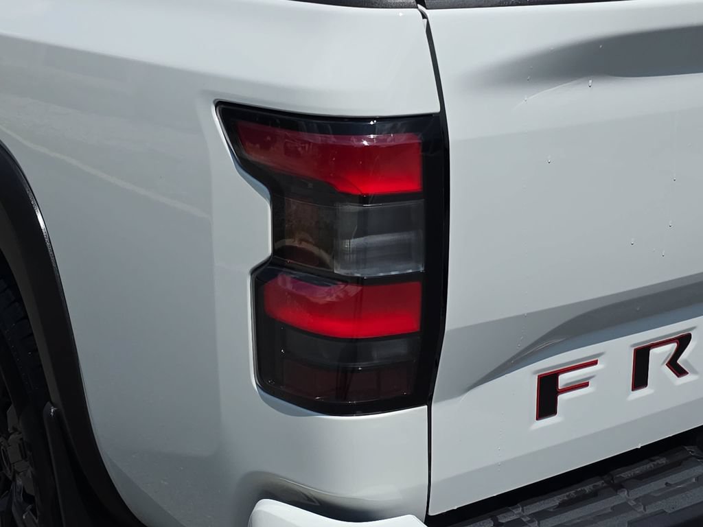 Used 2022 Nissan Frontier PRO-4X w/ Technology Package AWD/4WD image 29