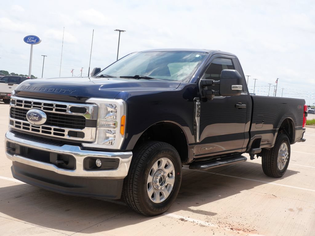 Certified 2023 Ford F350 XLT w/ 360-Degree Camera Package AWD/4WD image 7
