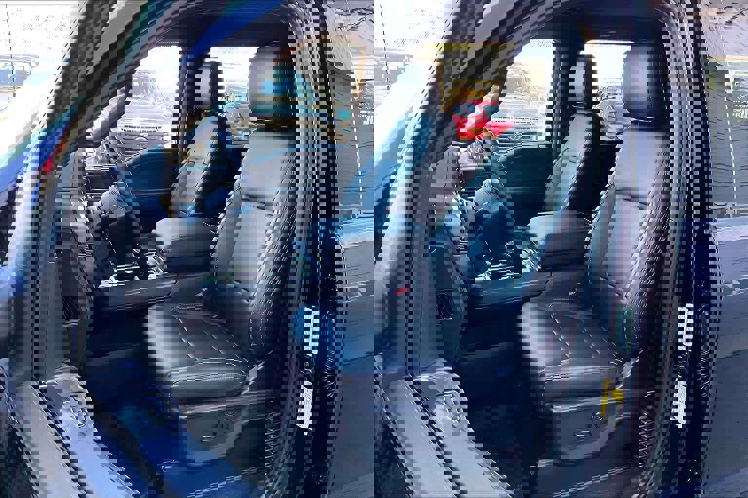 Certified 2025 Ford F150 Lariat w/ Equipment Group 501A Mid image 6