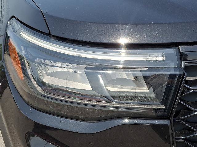 Certified 2025 Ford Explorer ST w/ Sun And Sound Package AWD/4WD image 9