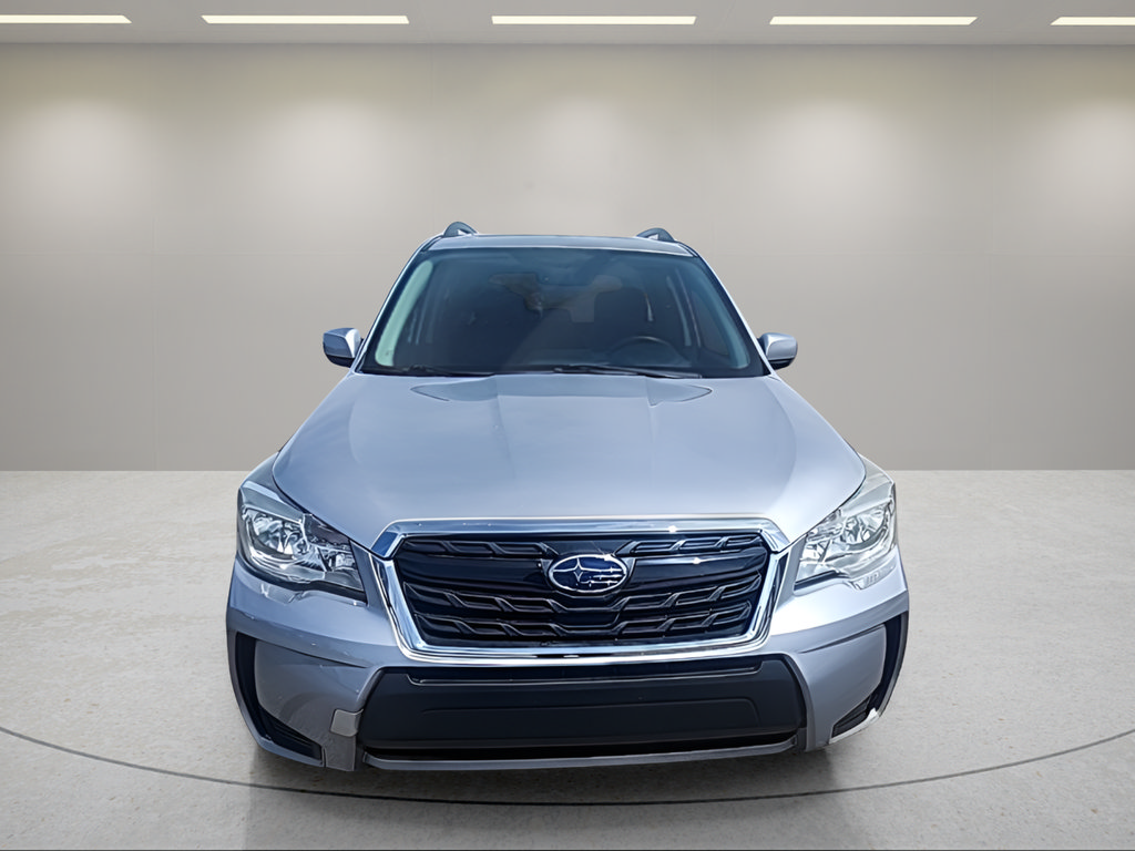 Used 2017 Subaru Forester 2.0XT Premium AWD/4WD image 2