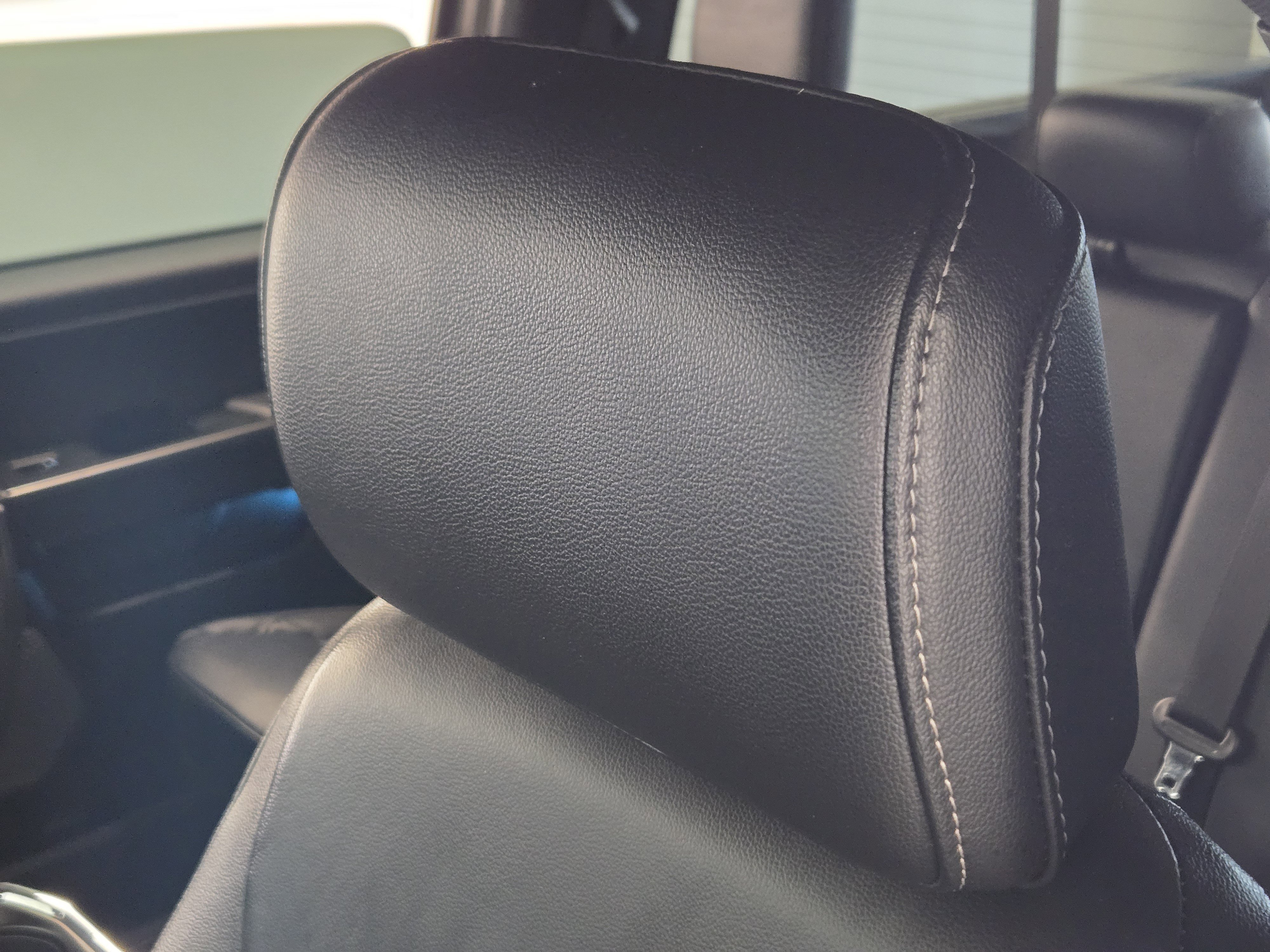 Certified 2023 Ford F150 Lariat w/ Equipment Group 502A High image 13