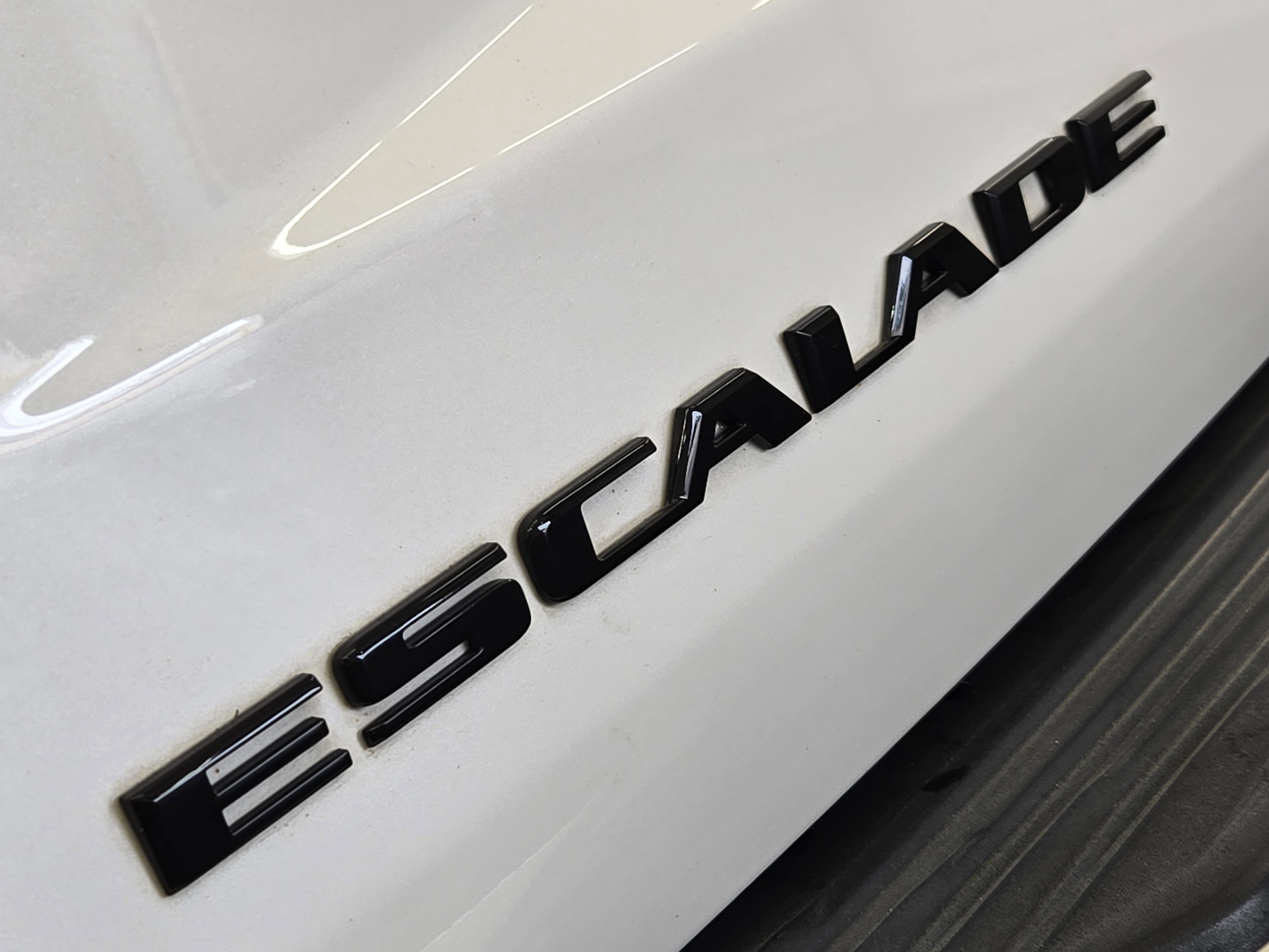 Used 2021 Cadillac Escalade Sport w/ Driver Assist Tech Package image 12