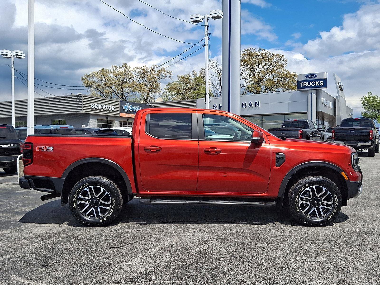 Certified 2024 Ford Ranger Lariat w/ FX4 Off-Road Package AWD/4WD image 5