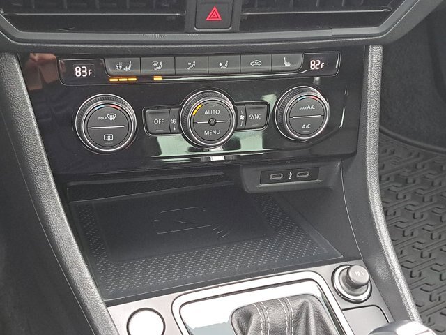 Used 2021 Volkswagen Jetta SEL FWD image 31