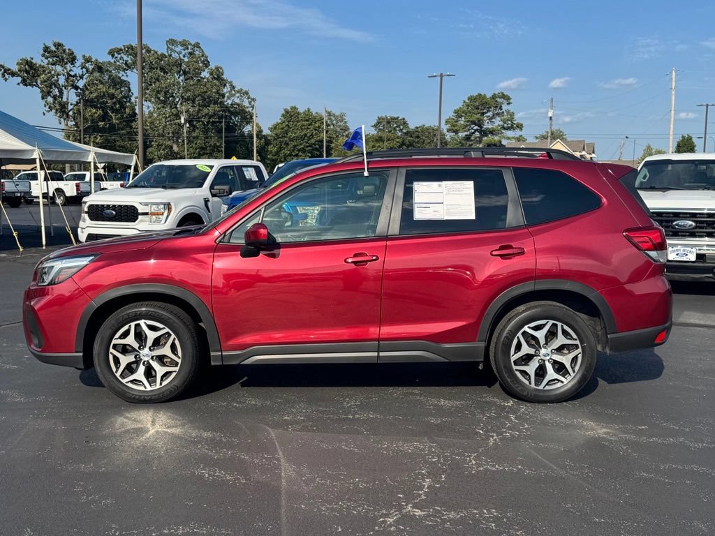 Used 2021 Subaru Forester Premium AWD/4WD image 29
