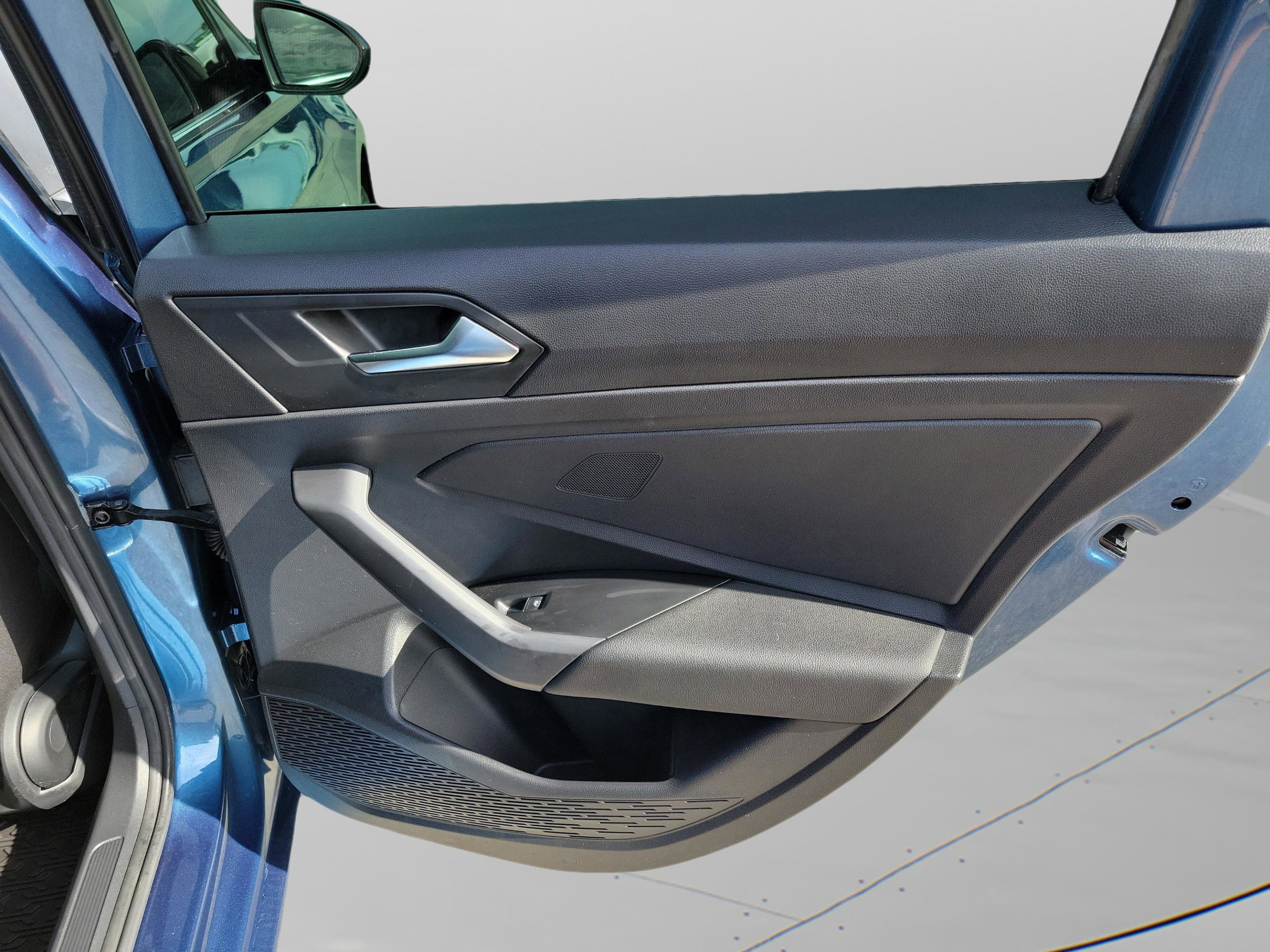 Used 2021 Volkswagen Jetta S image 24