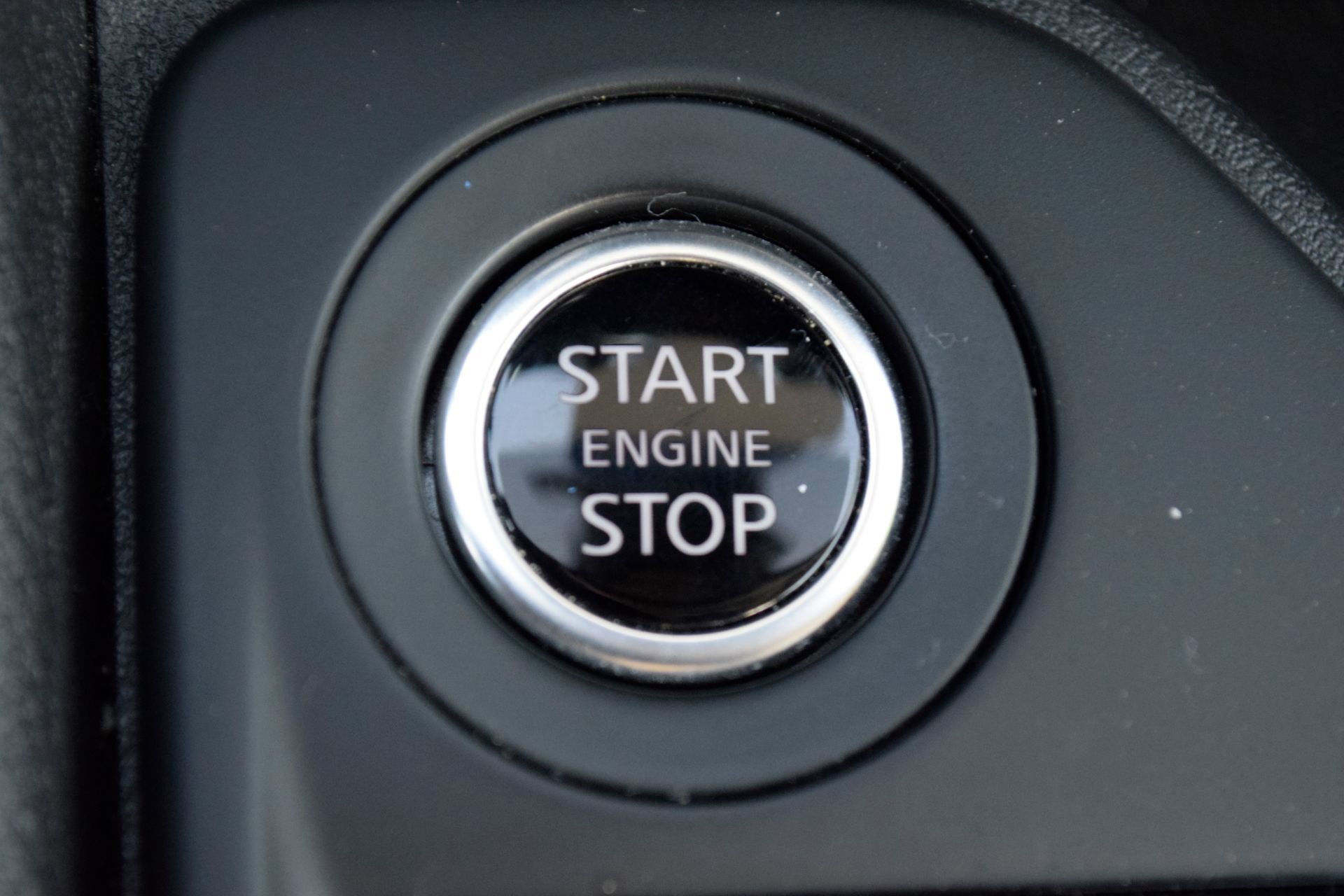 Used 2025 Nissan Sentra S image 15