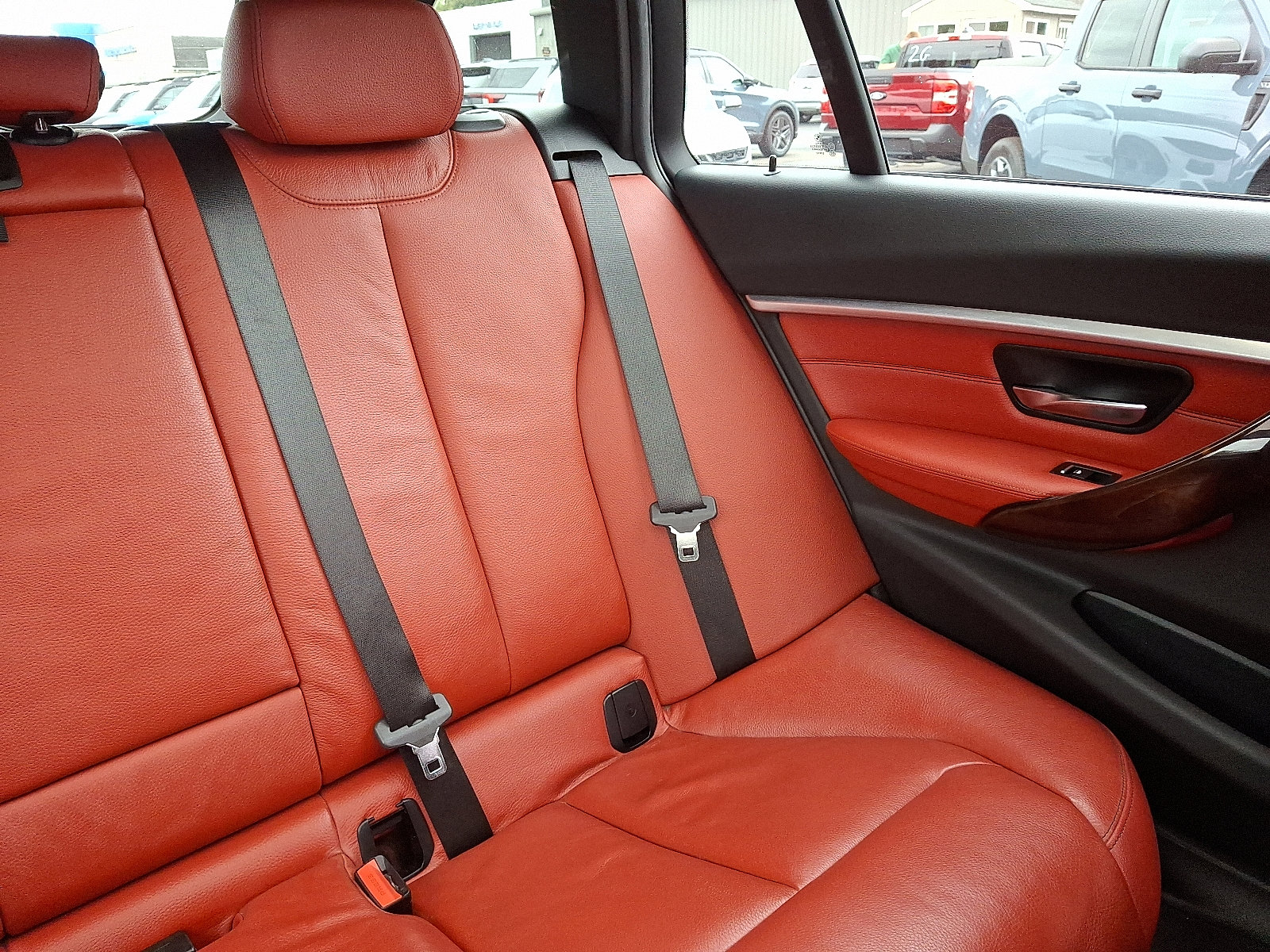 Used 2018 BMW 330i xDrive Wagon w/ Premium Package image 20