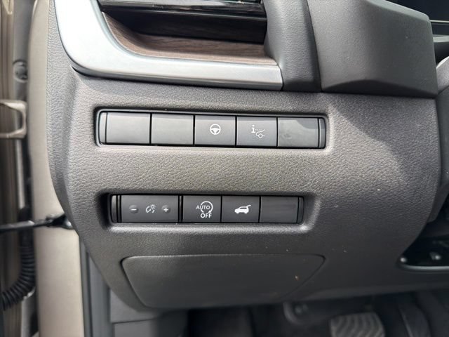 Used 2026 Nissan Rogue Platinum w/ Platinum Premium Package AWD/4WD image 13