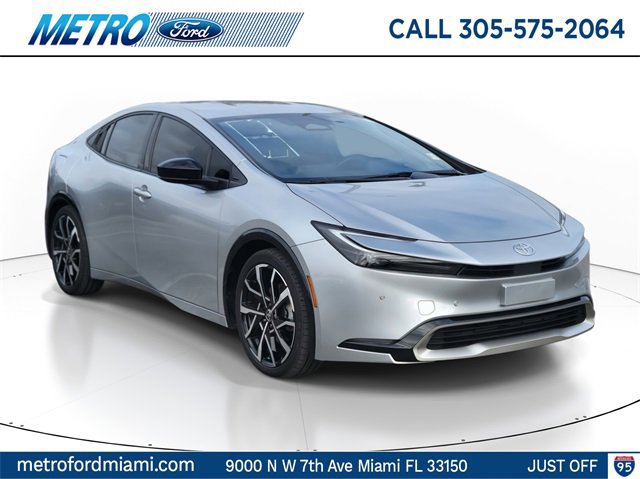 Used 2023 Toyota Prius Prime SE image 4