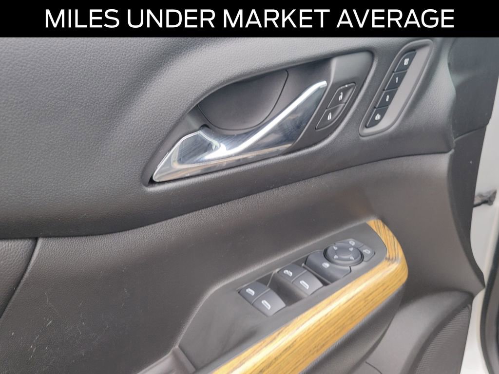 Used 2017 GMC Acadia Denali w/ Technology Package image 18