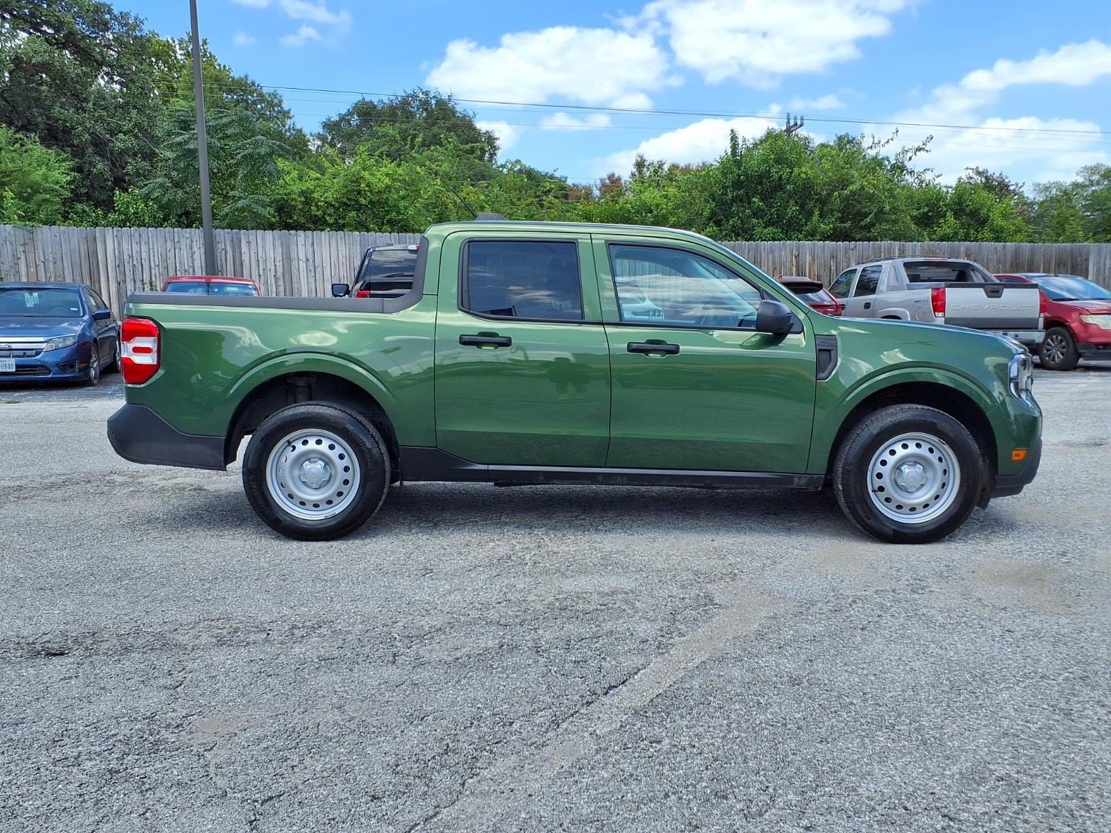 Certified 2025 Ford Maverick XL w/ Equipment Group 102A AWD/4WD image 5