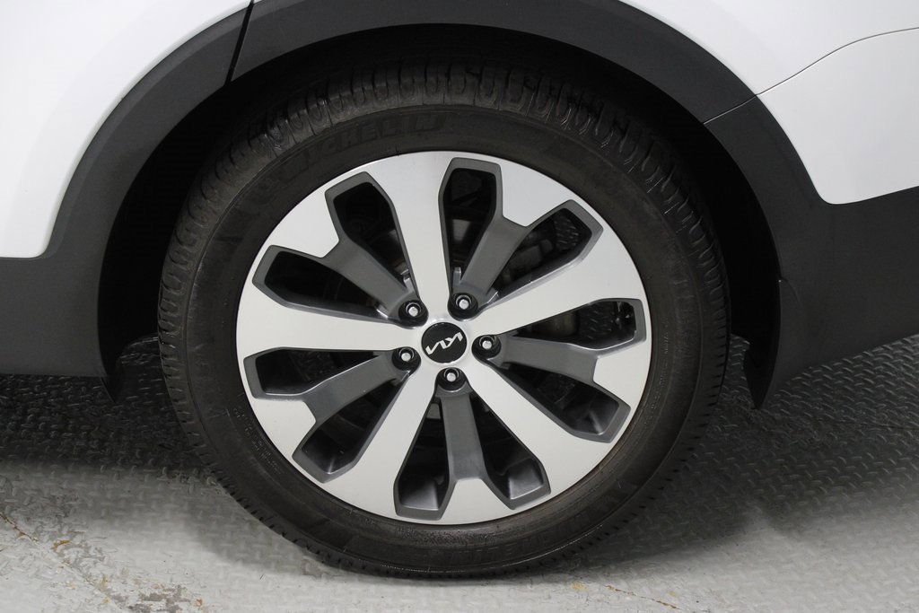 Used 2022 Kia Telluride EX w/ EX Premium Package image 20