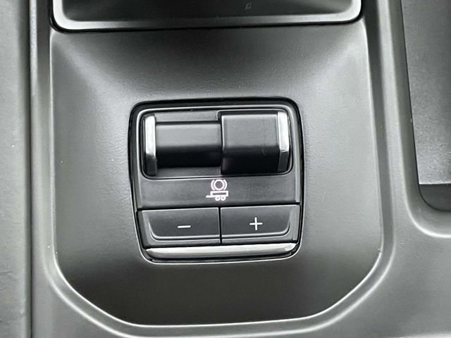 Used 2023 GMC Sierra 1500 AT4X image 30