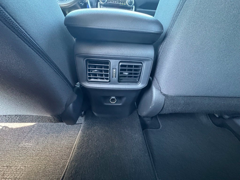 Used 2024 Toyota RAV4 LE FWD image 27