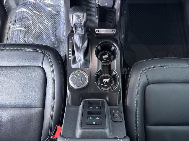 Certified 2025 Ford Bronco Outer Banks AWD/4WD image 21