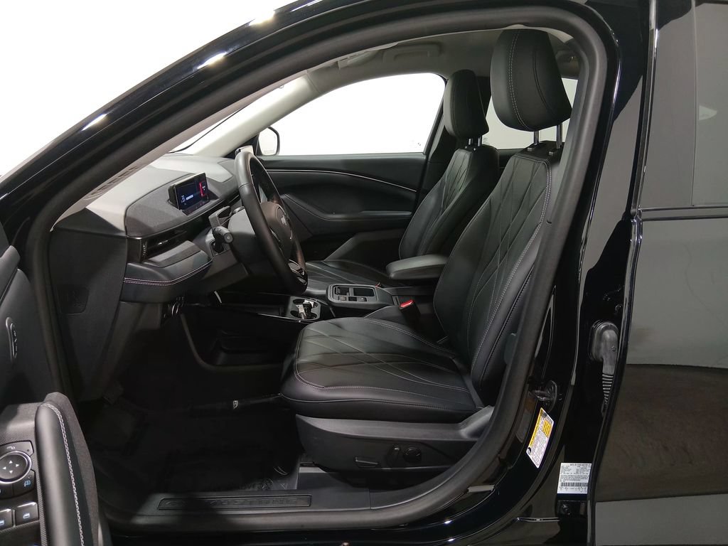 Certified 2025 Ford Mustang Mach-E Select RWD image 16