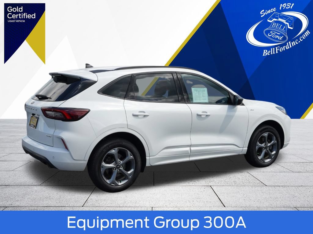 Certified 2024 Ford Escape ST-Line w/ Tech Pack #1 AWD/4WD image 3