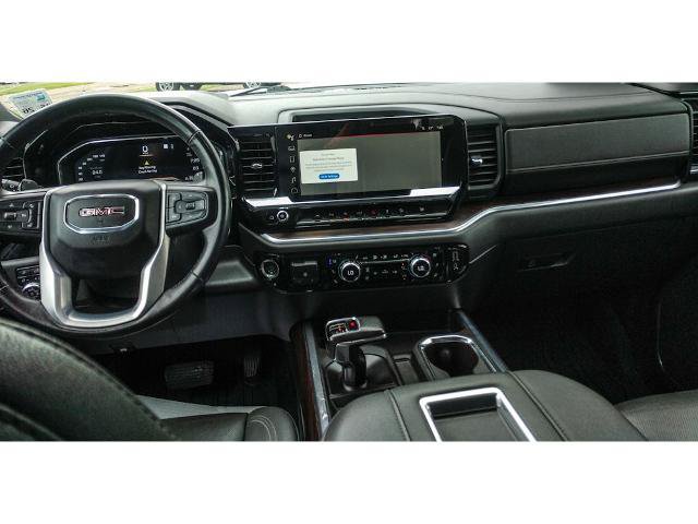 Used 2022 GMC Sierra 1500 SLT AWD/4WD image 16