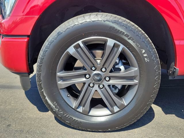 Certified 2022 Ford F150 XLT w/ Equipment Group 302A High image 32