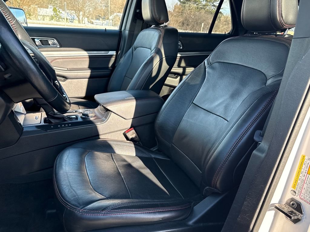 Certified 2018 Ford Explorer Sport w/ Equipment Group 401A image 15