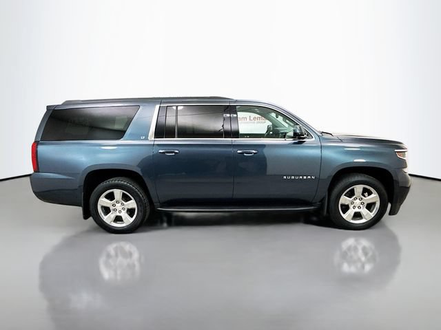 Used 2019 Chevrolet Suburban LT AWD/4WD image 8