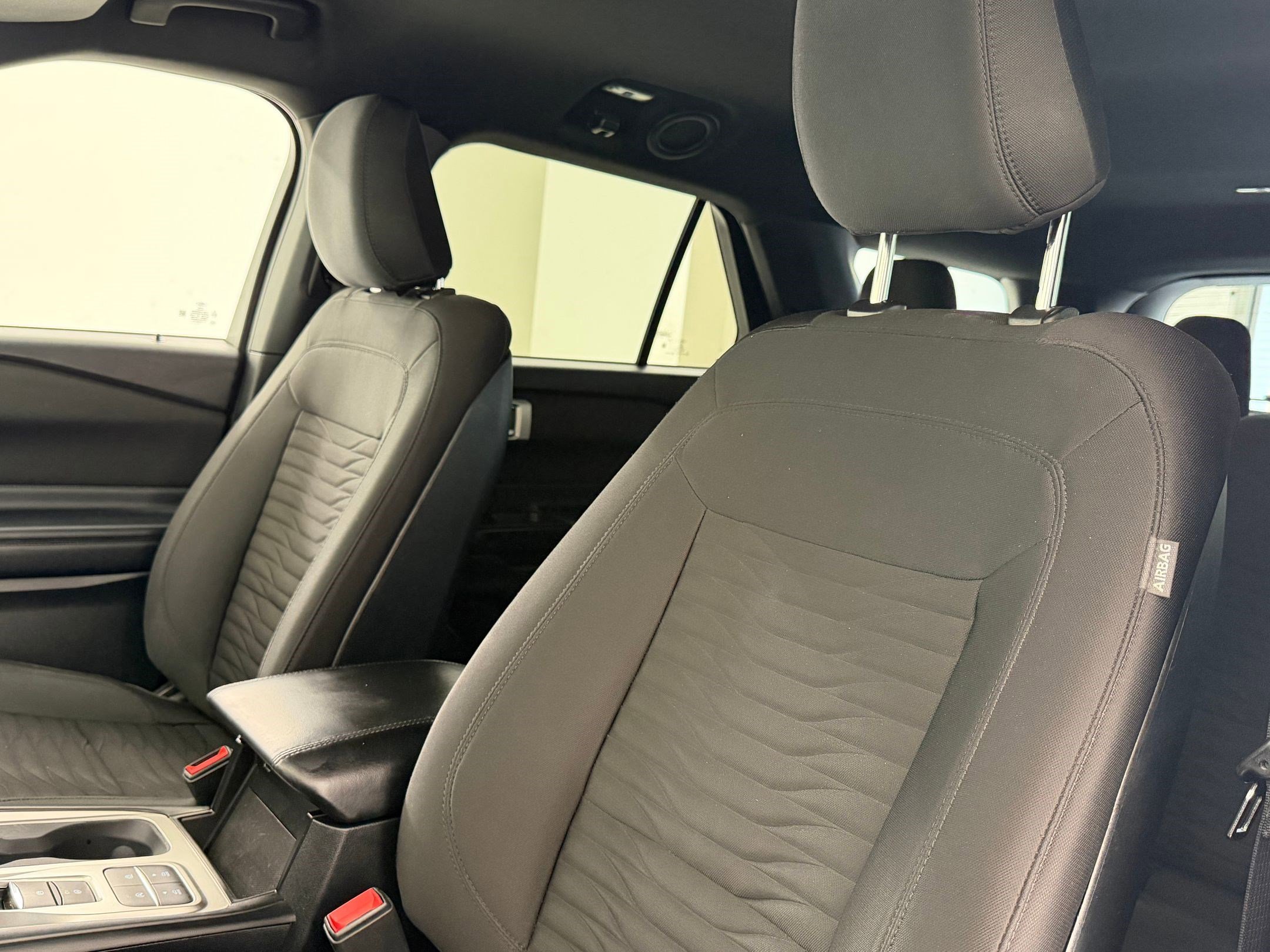 Certified 2020 Ford Explorer XLT image 23