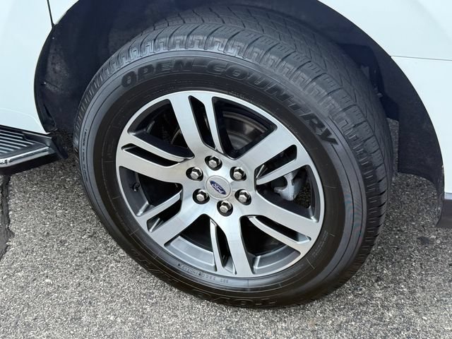 Certified 2023 Ford Expedition Max Limited AWD/4WD image 6