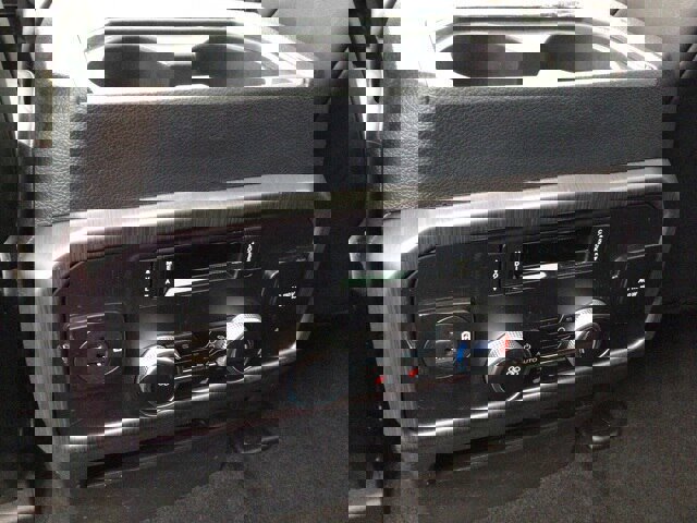 Certified 2023 Ford Expedition Max Platinum image 23