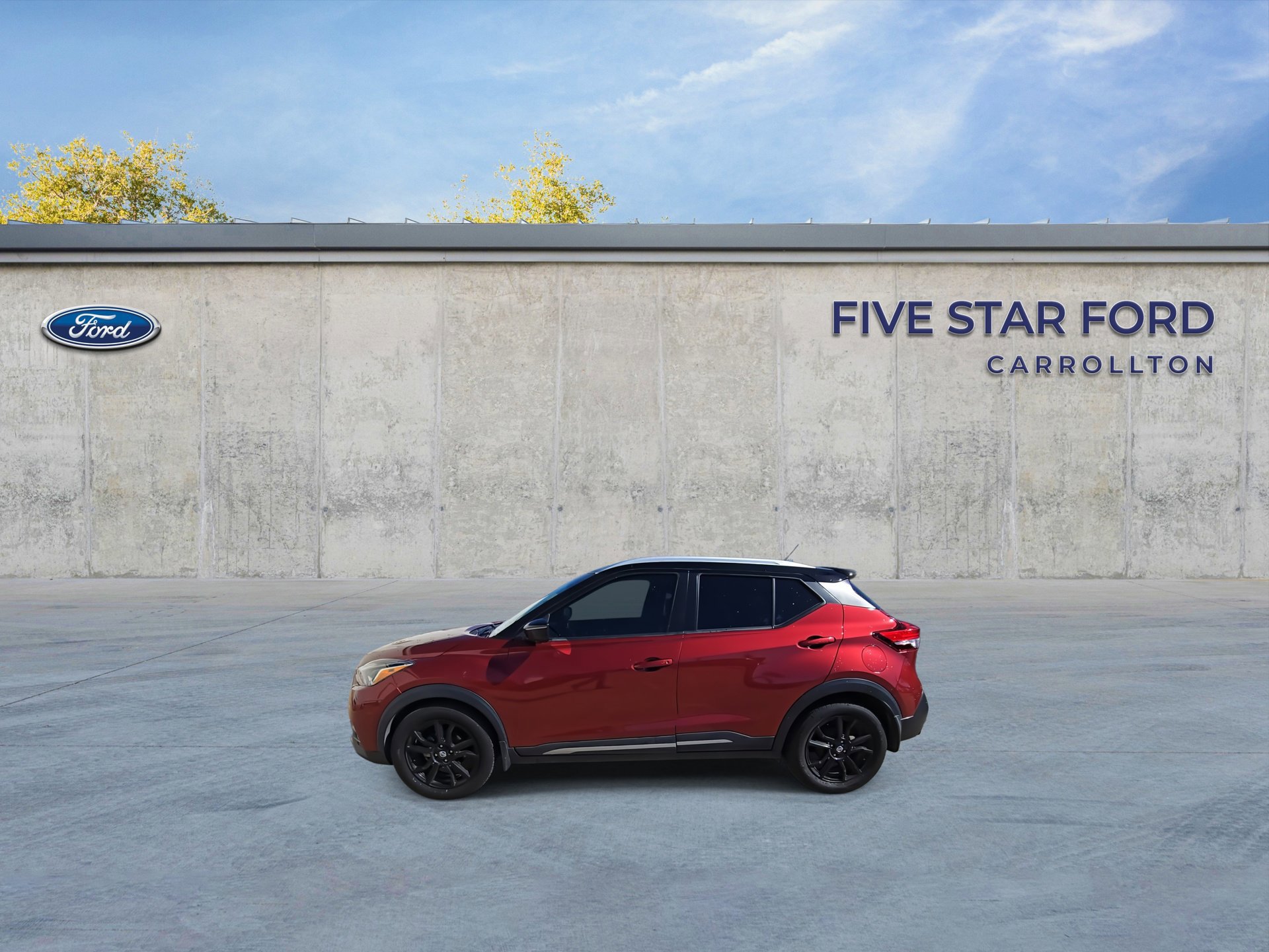 Used 2020 Nissan Kicks SR image 2