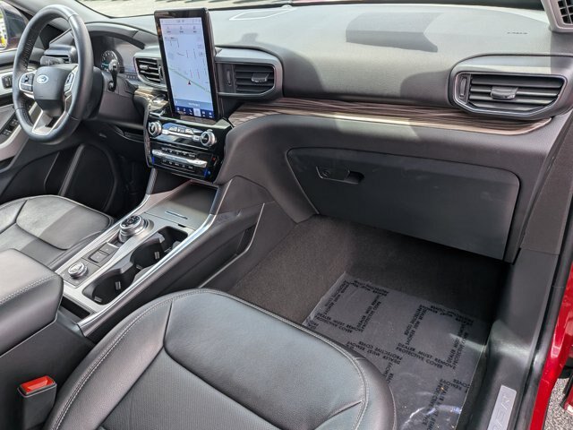 Certified 2024 Ford Explorer Limited w/ Limited Technology Package AWD/4WD image 29