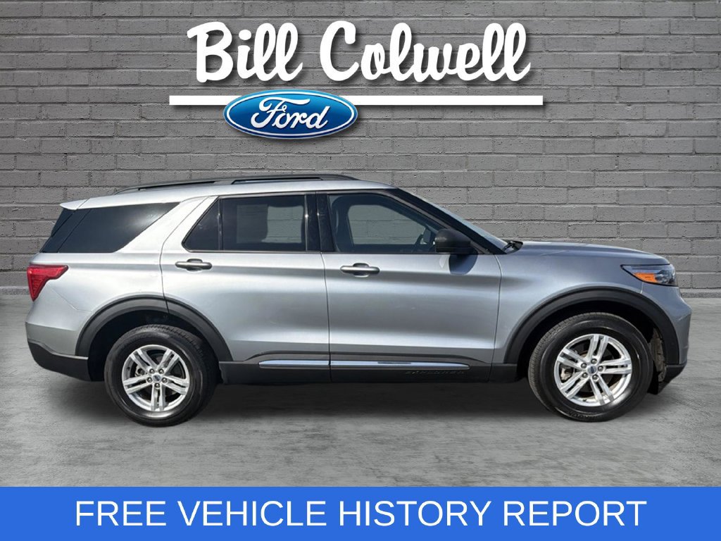 Certified 2024 Ford Explorer XLT w/ Equipment Group 202A AWD/4WD image 3