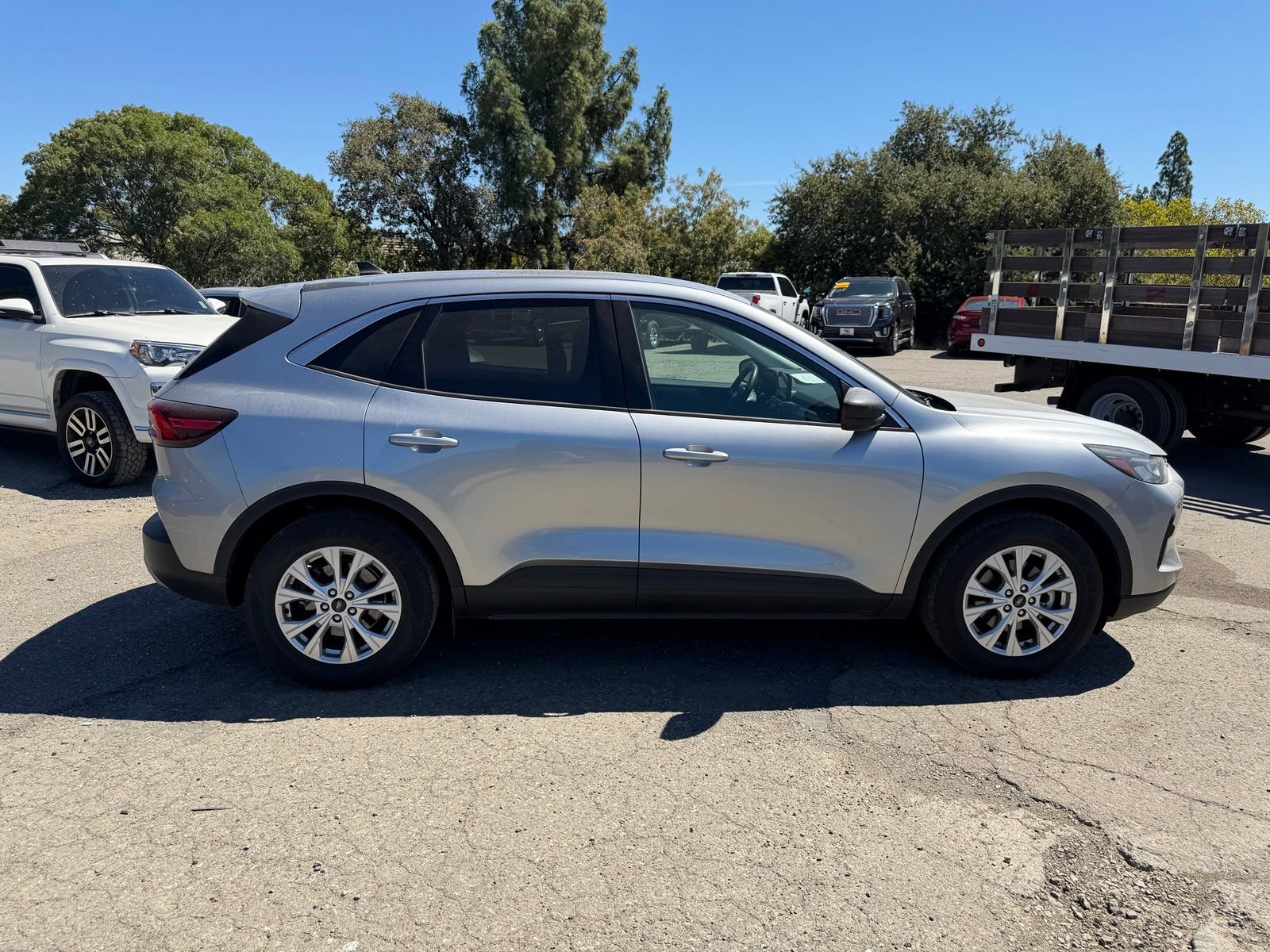 Certified 2024 Ford Escape Active FWD image 6