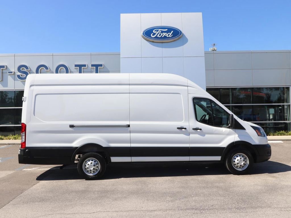 Certified 2025 Ford Transit 250 148 High Roof Extended AWD image 6