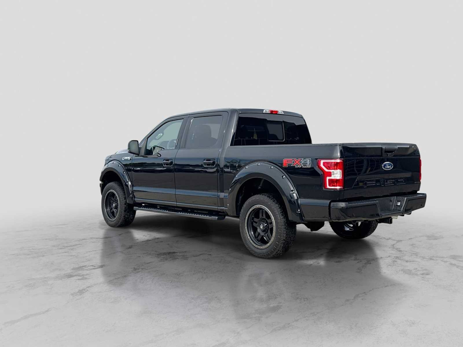 Certified 2020 Ford F150 XLT w/ Equipment Group 302A Luxury AWD/4WD image 4