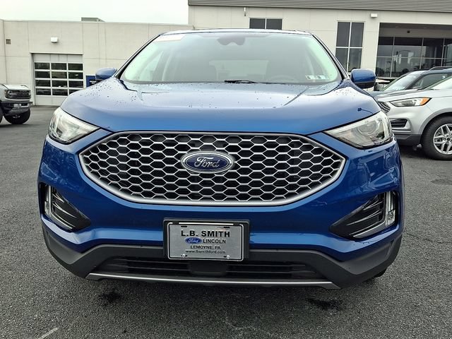 Certified 2024 Ford Edge SEL w/ Convenience Package AWD/4WD image 2