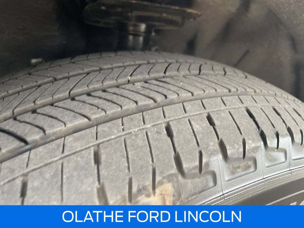 Certified 2024 Ford Escape ST-Line w/ Tech Pack #1 AWD/4WD image 33