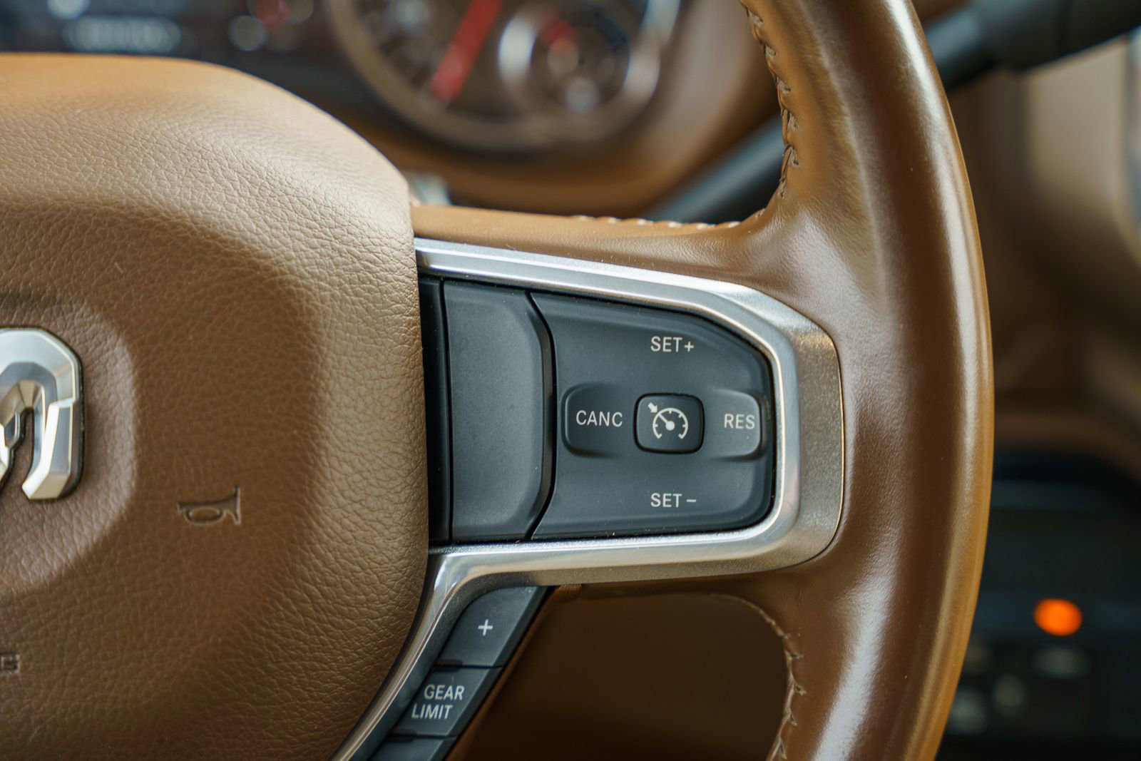 Used 2023 RAM 3500 Laramie image 40