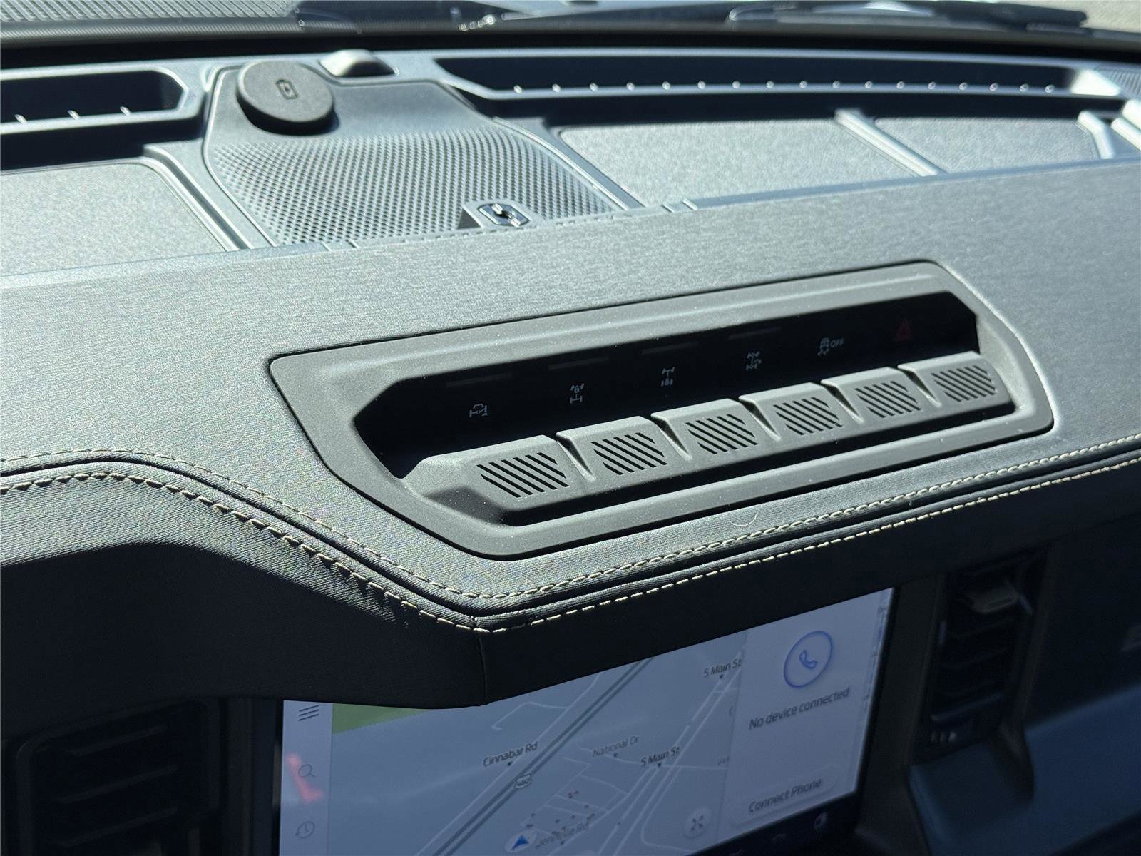 Certified 2025 Ford Bronco Badlands image 23