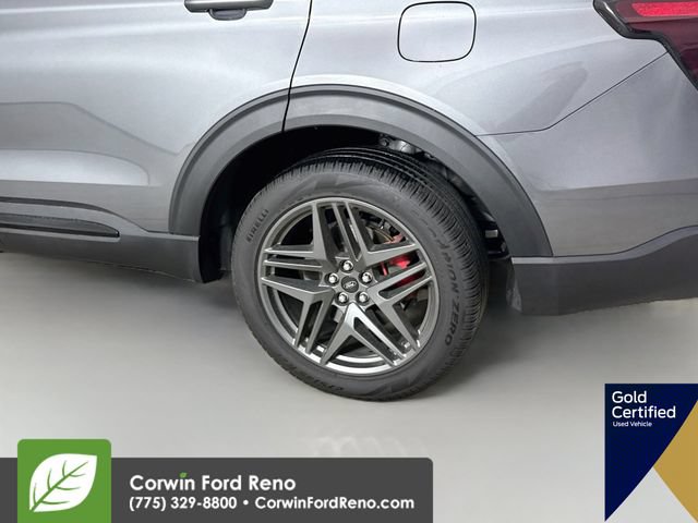 Certified 2025 Ford Explorer ST-Line w/ ST-Line Street Pack AWD/4WD image 35