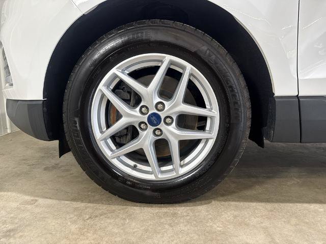 Certified 2022 Ford Edge SEL w/ Convenience Package AWD/4WD image 14