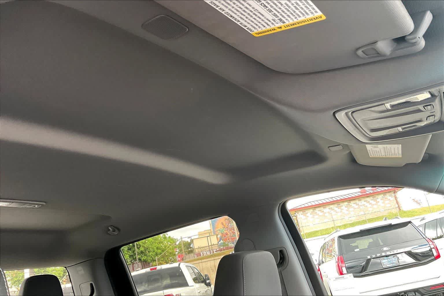 Used 2020 GMC Sierra 1500 Elevation w/ Elevation Convenience Package AWD/4WD image 30