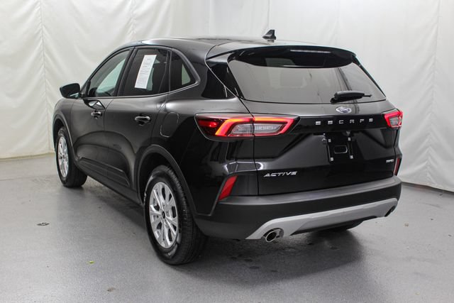 Certified 2025 Ford Escape Active AWD/4WD image 5